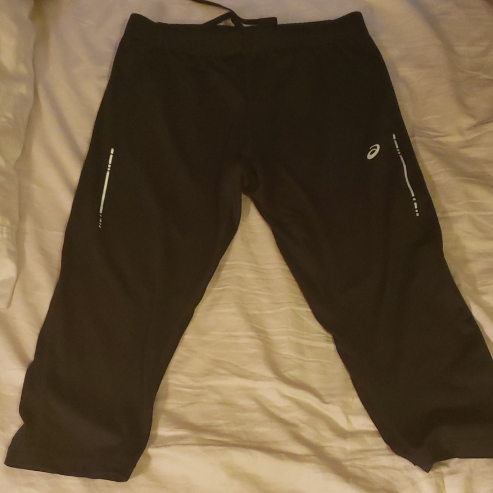 Asics capris running leggings.